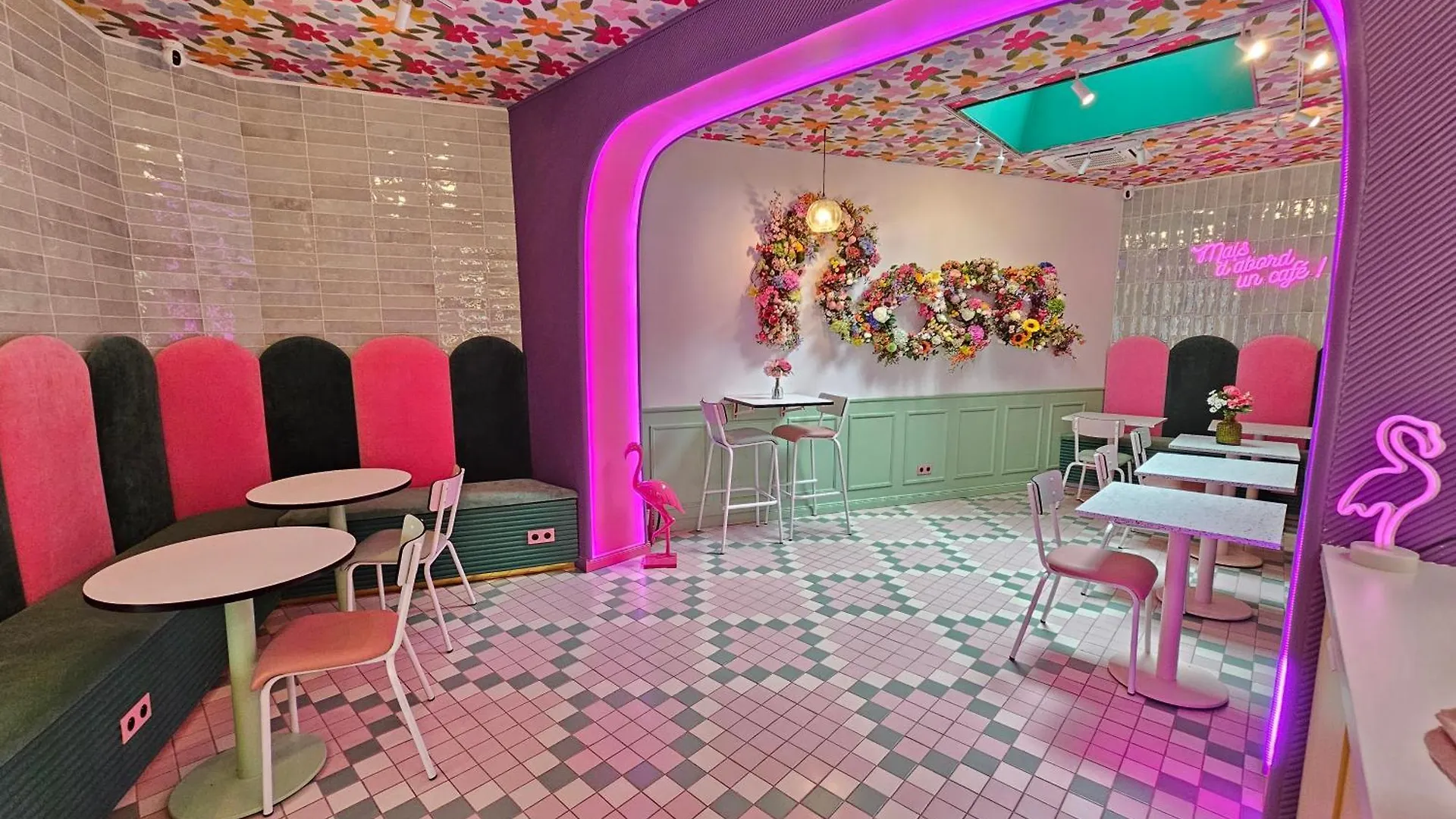 Hotel La Petite Rosa Paris