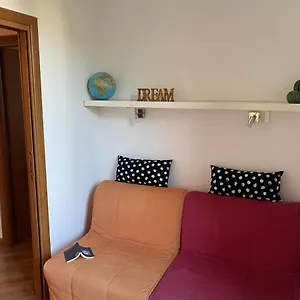 https://luna-rossa.it-romehotels.com