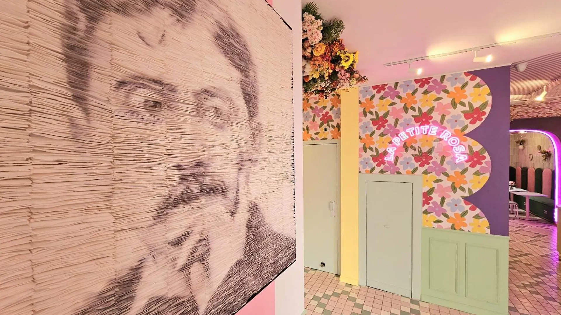Hotel La Petite Rosa Paris