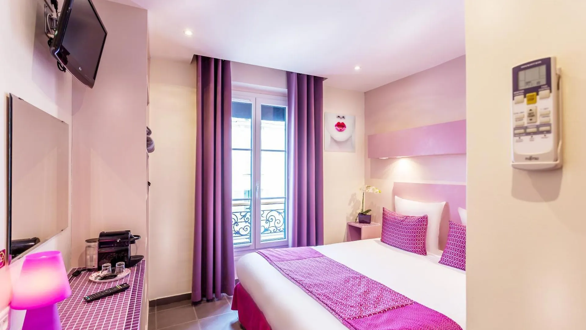 Hotel La Petite Rosa Paris