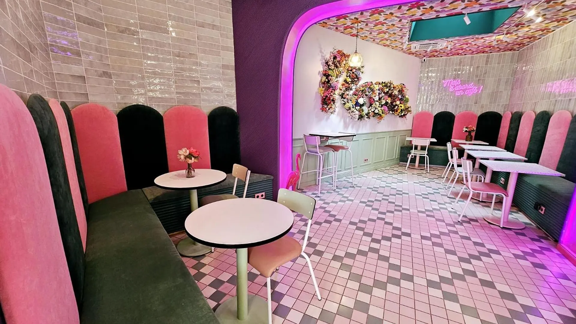 Hotel La Petite Rosa Paris