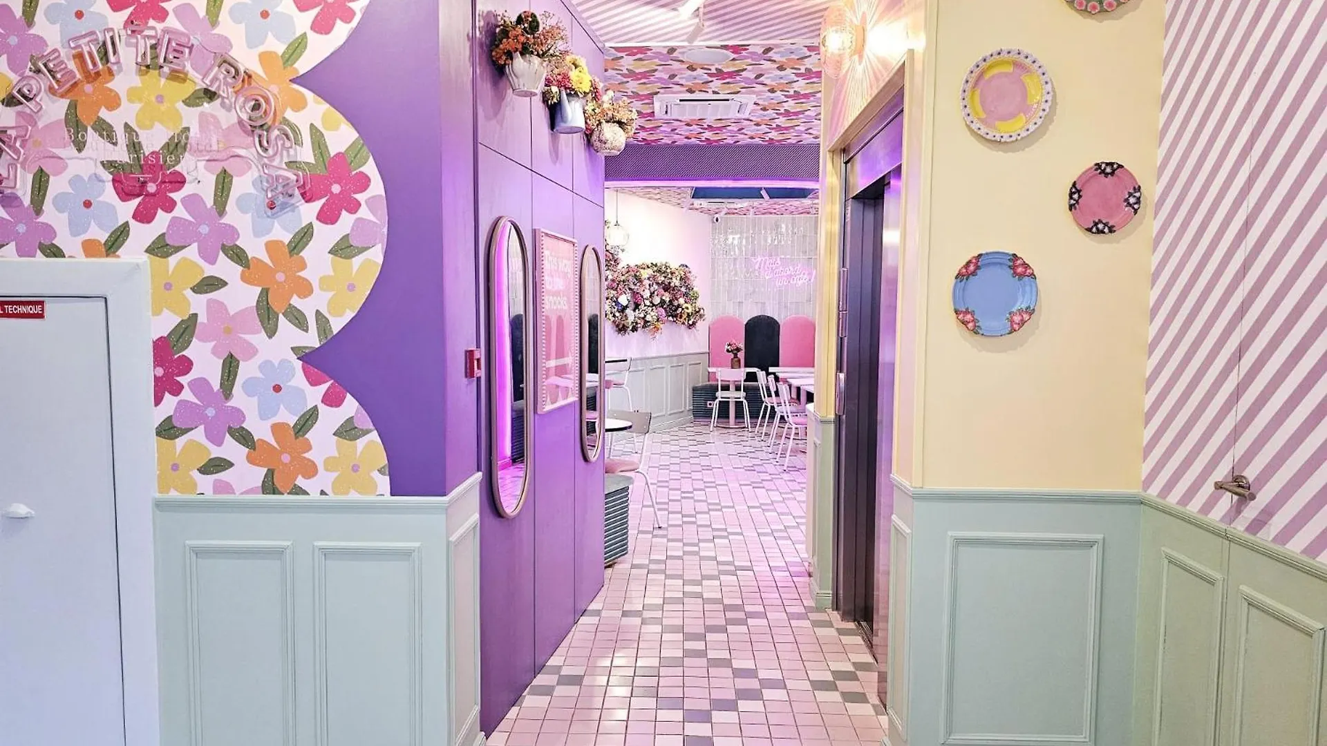 Hotel La Petite Rosa Paris 3*,  France